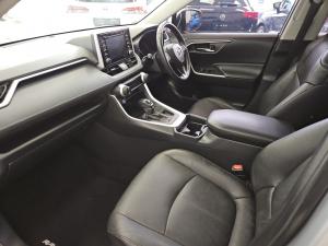 Toyota RAV4 2.0 GX auto - Image 7