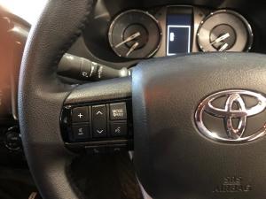 Toyota Hilux 2.8GD-6 48V double cab 4x4 Raider - Image 9