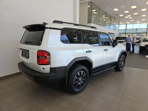 Toyota Land Cruiser Prado 2.8GD VX-R - Image 2