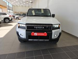 Toyota Land Cruiser Prado 2.8GD VX-R - Image 4