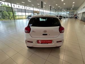 Toyota Vitz 1.0 - Image 5