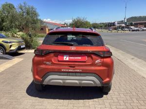 Toyota Starlet Cross 1.5 XR auto - Image 5