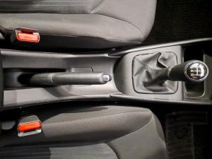 Toyota Starlet 1.5 XS auto - Image 12