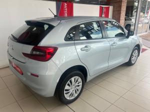 Toyota Starlet 1.5 Xi - Image 2