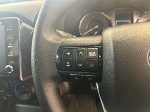Toyota Hilux 2.4GD-6 double cab 4x4 Raider auto - Image 9
