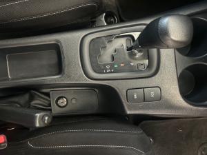 Toyota Hilux 2.4GD-6 double cab 4x4 Raider auto - Image 12