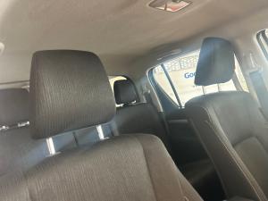 Toyota Hilux 2.4GD-6 double cab 4x4 Raider auto - Image 17