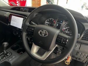 Toyota Hilux 2.4GD-6 double cab 4x4 Raider auto - Image 8