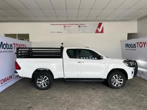 Toyota Hilux 2.8GD-6 Xtra cab 4x4 Legend 50 auto - Image 3