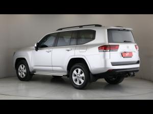 Toyota Land Cruiser 300 3.3D GX-R - Image 21