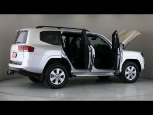 Toyota Land Cruiser 300 3.3D GX-R - Image 31