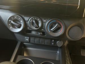 Toyota Hilux 2.4GD-6 single cab Raider auto - Image 14