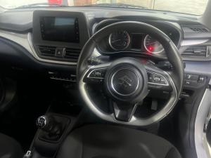 Suzuki Baleno 1.5 GL manual - Image 8