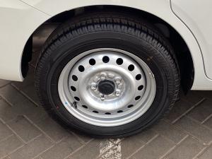 Suzuki Ertiga 1.5 GA - Image 17