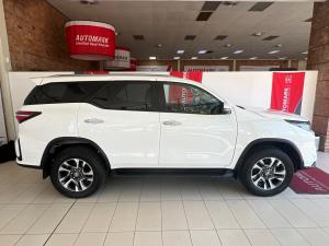 Toyota Fortuner 2.4GD-6 auto - Image 3