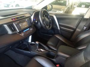 Toyota RAV4 2.5 AWD VX - Image 7