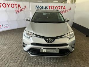 Toyota RAV4 2.0 GX - Image 4