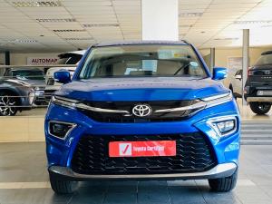 Toyota Urban Cruiser 1.5 XR manual - Image 4