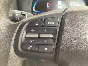 Hyundai Venue 1.2 Premium - Image 9