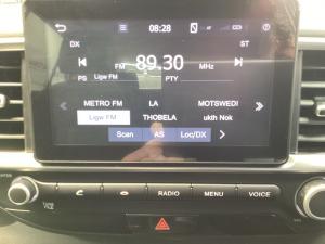 Hyundai Venue 1.2 Premium - Image 13