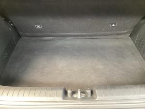 Hyundai Venue 1.2 Premium - Image 19