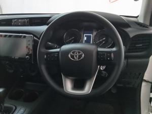 Toyota Hilux 2.4GD-6 double cab Raider auto - Image 8