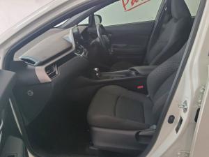 Toyota C-HR 1.2T Plus auto - Image 7