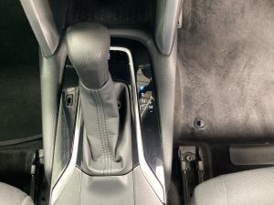 Toyota Corolla Cross 1.8 Xi - Image 12