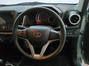Toyota Vitz 1.0 XR manual - Image 8