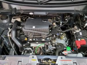 Toyota Vitz 1.0 XR manual - Image 10