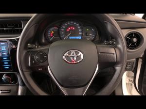 Toyota Corolla Quest 1.8 Plus auto - Image 8