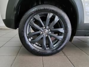 Toyota Starlet Cross 1.5 XS auto - Image 9