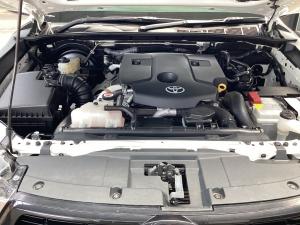 Toyota Hilux 2.4GD-6 single cab Raider manual - Image 17