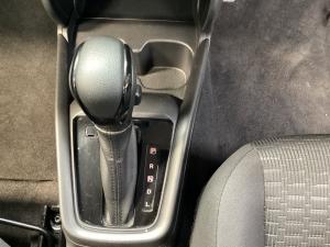 Suzuki Swift 1.2 GL+ auto - Image 11