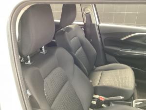 Suzuki Swift 1.2 GL+ auto - Image 16