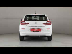 Toyota Starlet 1.5 XS auto - Image 5