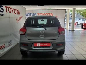 Toyota Vitz 1.0 XR manual - Image 5