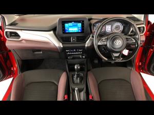 Toyota Starlet Cross 1.5 XS manual - Image 6