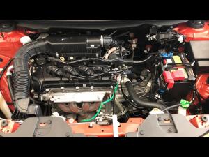 Toyota Starlet Cross 1.5 XS manual - Image 14