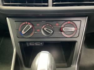 Volkswagen Polo hatch 1.0TSI Comfortline auto - Image 16
