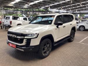 Toyota Land Cruiser 300 3.3D GR-Sport - Image 21