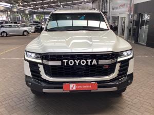 Toyota Land Cruiser 300 3.3D GR-Sport - Image 4