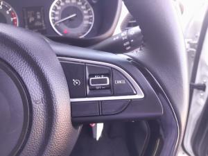 Toyota Starlet Cross 1.5 XS auto - Image 10