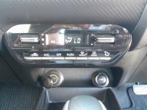 Toyota Starlet Cross 1.5 XS auto - Image 14