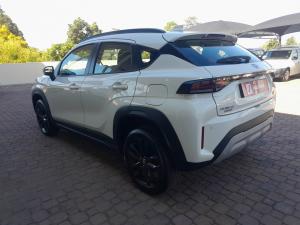 Toyota Starlet Cross 1.5 XS auto - Image 20