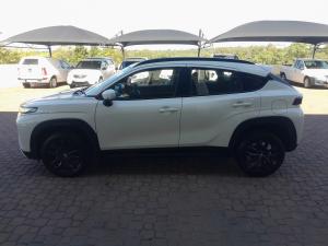 Toyota Starlet Cross 1.5 XS auto - Image 21