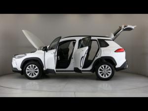 Toyota Corolla Cross 1.8 XS - Image 26