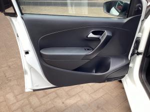 Volkswagen Polo Vivo hatch 1.4 Trendline - Image 23