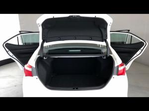 Toyota Corolla Quest 1.8 Plus manual - Image 13