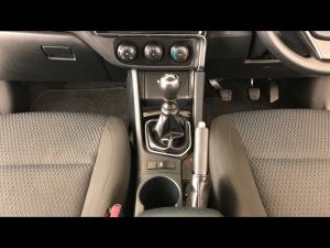 Toyota Corolla Quest 1.8 Plus manual - Image 15